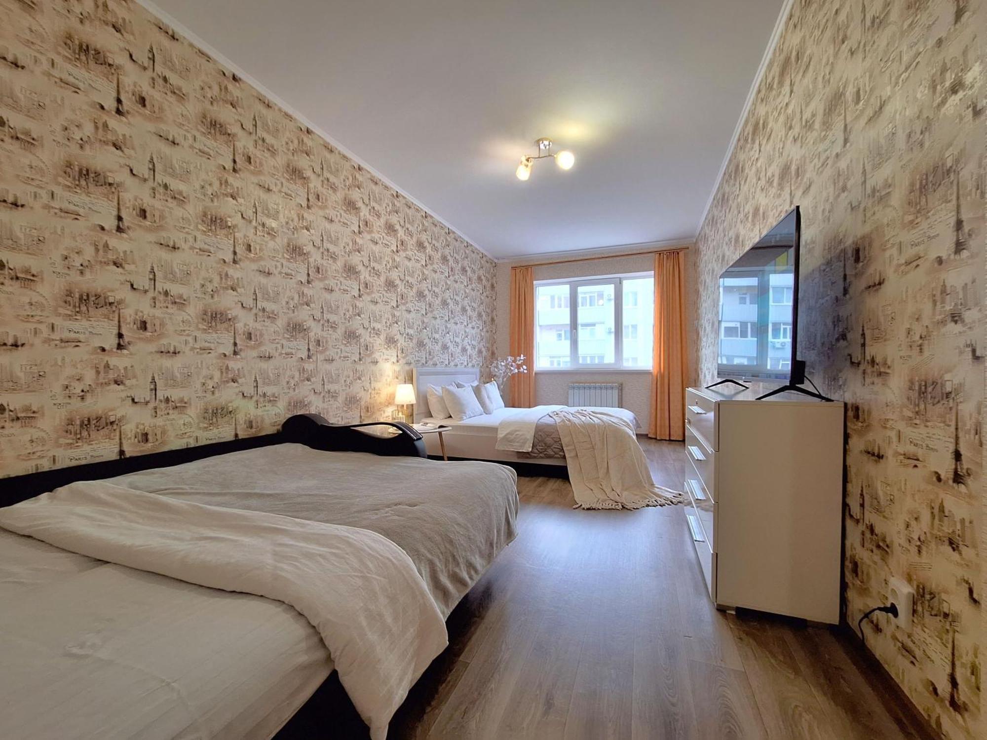 синя квартира. мережа Alex Apartments. цілодобове безконактне заселення 24-7 * Полтава